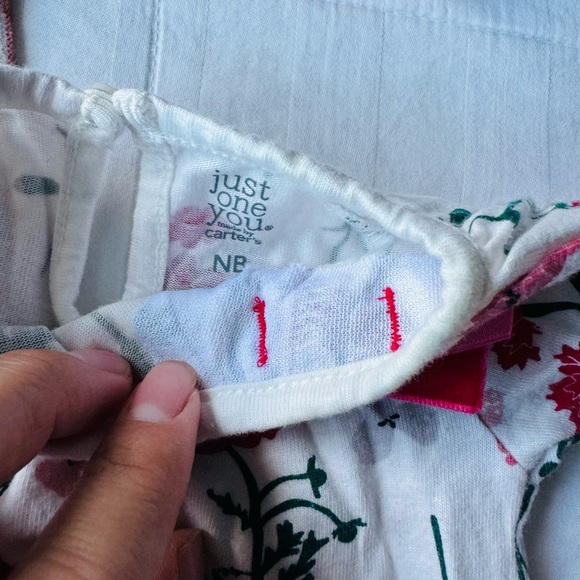 Newborn Bundle Lot of Footie Onesies plaid Floral Shabby chic Pink - Picture 3 of 6